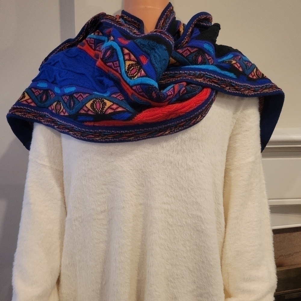 GECCU AUSTRALIA 100% Merino Wool 3D Scarf. - Picture 8 of 10